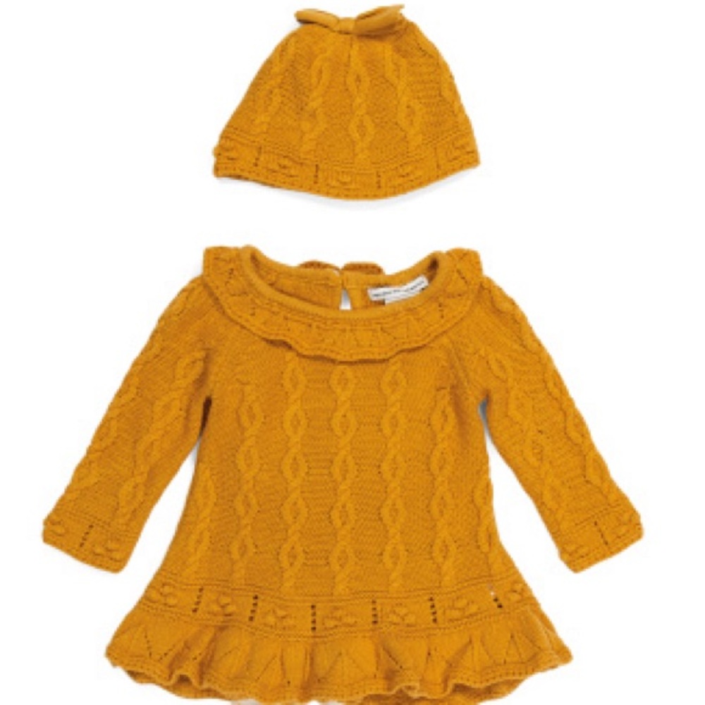 CUPCAKES AND CASHMERE Newborn Textured Sweater Dress With Matching Hat